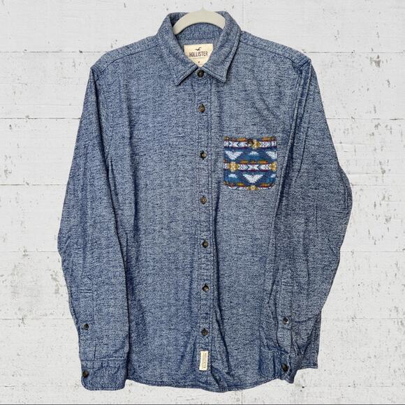 Hollister Blue Flannel Aztec Button Down Shirt Size Medium - Picture 1 of 9
